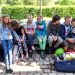 Im Gespräch | Foto: Siegfried Adaschkiewitz 2016 0619 AZ 0298 Schulausflug