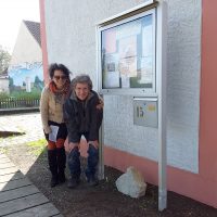 Cornelia und Frank Grätsch aus Lützschena mit dem Pilgerstein (April 2019) | Foto: F. Grätsch/H. Sichting