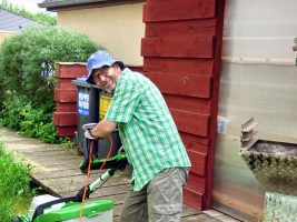 Verspäteter Frühjahrsputz (Juni 2021) | Foto: Siegfried Adaschkiewitz