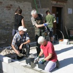 Einsatz des Internationalen Bauordens zur Rohbauerrichtung des Pilgerquartier | Foto: Heike Sichting Ausbau des Refugiums-02