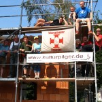 Einsatz des Internationalen Bauordens zur Rohbauerrichtung des Pilgerquartier | Foto: Heike Sichting Ausbau-des-Refugiums-03